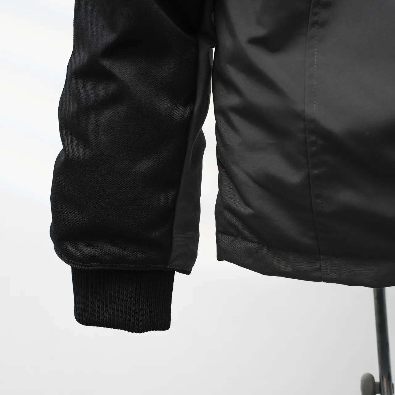 P740 CANADA GOOSE丨Canada Goose E24 sleeve logo stand collar down jacket Color: Gray Size: XS-XXL